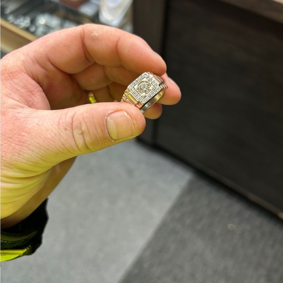 14kt gold 13.6g 1ct natural stone si2 mans ring - Picture 4 of 6